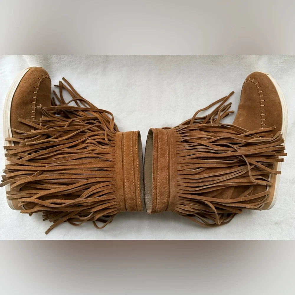 Maison Des Talons Anthropologie Tan Suede Fringe Mocassin Half Boots Size 38/8